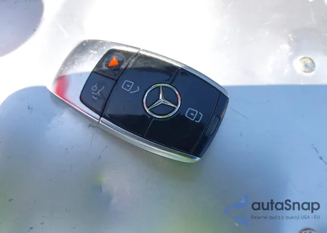 2020 Mercedes-Benz E 350 z USA, uszkodzony, nr VIN W1KZF8DB5LA831711